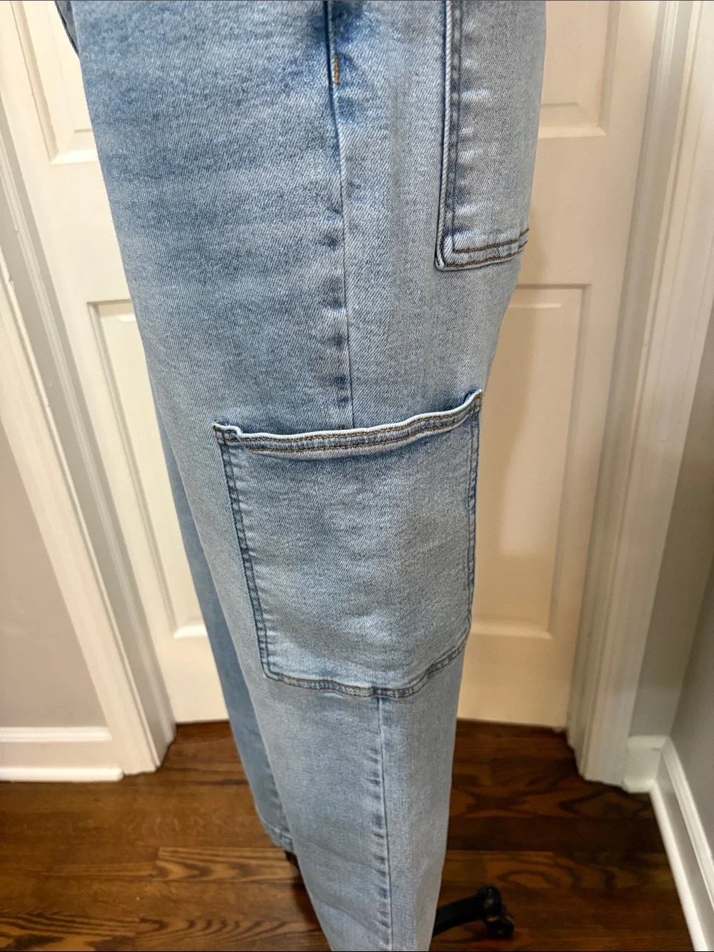 Judy Blue sz 15/32 straight leg light wash jeans with hip pockets